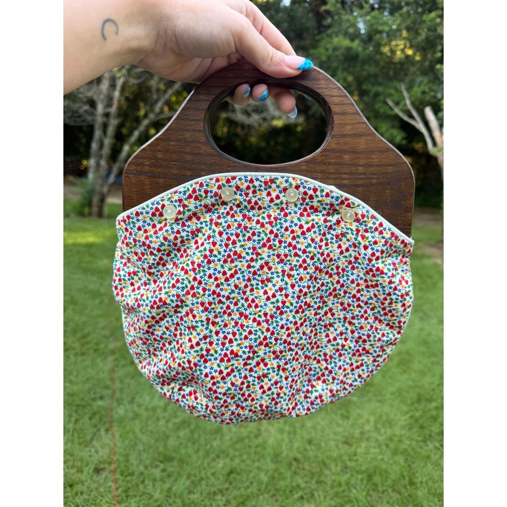 53. Vintage handmade purse 😍